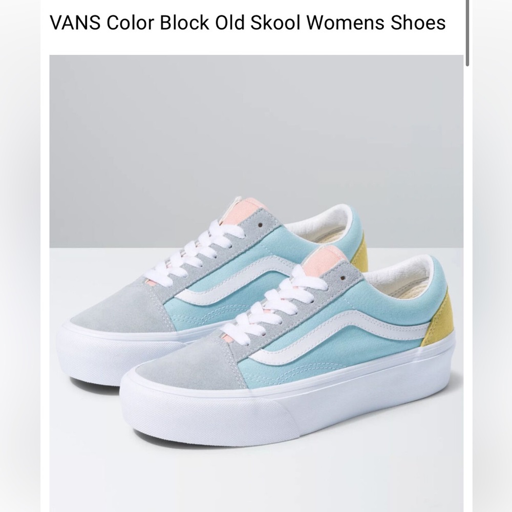 🩷SOLD ON ANOTHER APP🩷Vans platform sneakers